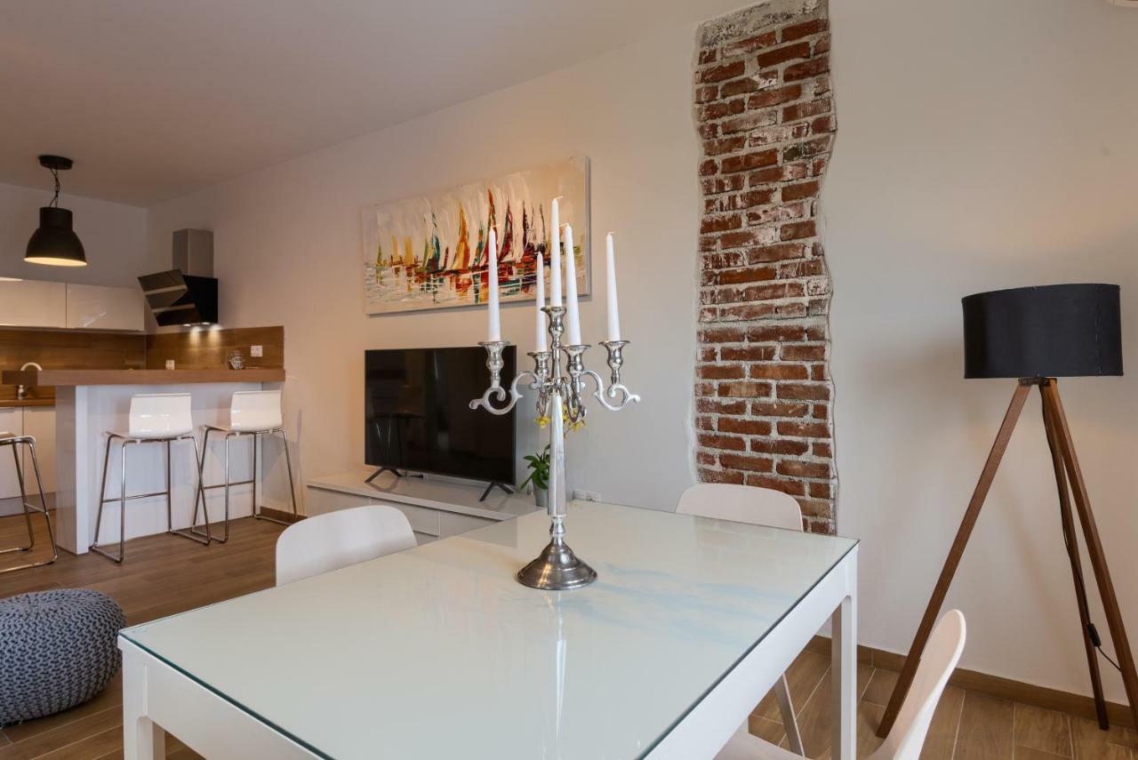 Apartments Dream In Arena 1 Pula Center Free Parking Zewnętrze zdjęcie